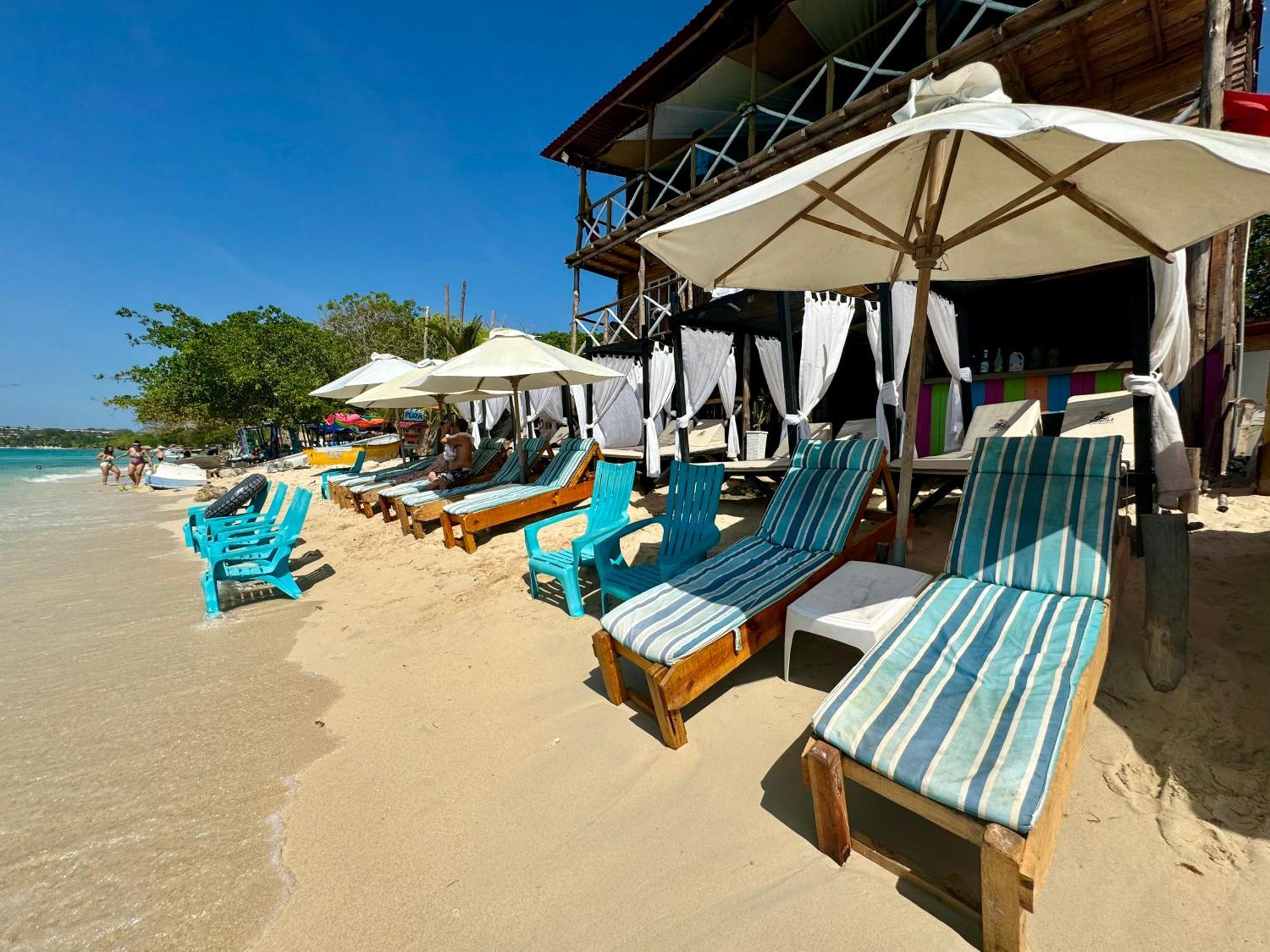 Tequila Sunbeach Baru Eco-Hotel Пендалес Экстерьер фото